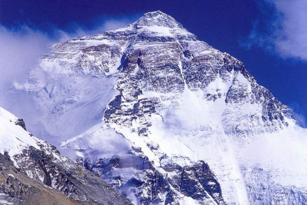 世界十大高峰排名，第一二名都在中国