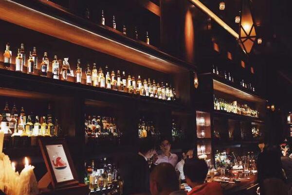 2021南京精品酒吧十大排行榜 ，第一名THE BOTTLE BAR比较有格调