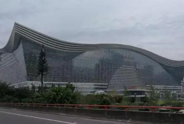 中国占地面积最大的十大建筑，第二名是个航站楼