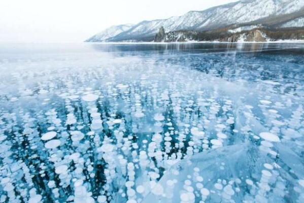 俄罗斯十大湖泊排名：贝加尔湖是世界第一深湖