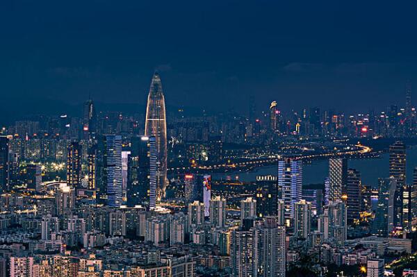 中国经济高质量发展十大城区排名，深圳南山区排第一