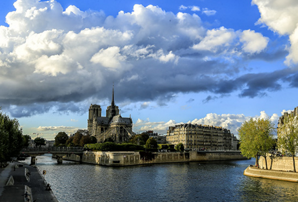 世界十大著名哥特式建筑排行榜， 斯蒂芬大教堂上榜 巴黎圣母院排名第一