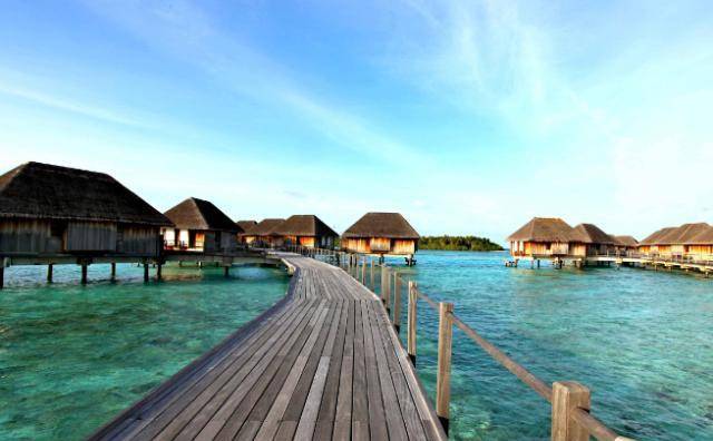 世界十大令人惊艳的无人岛排名，马尔代夫群岛登顶第一名